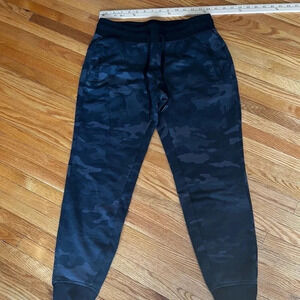 Athletic camouflage sweatpants